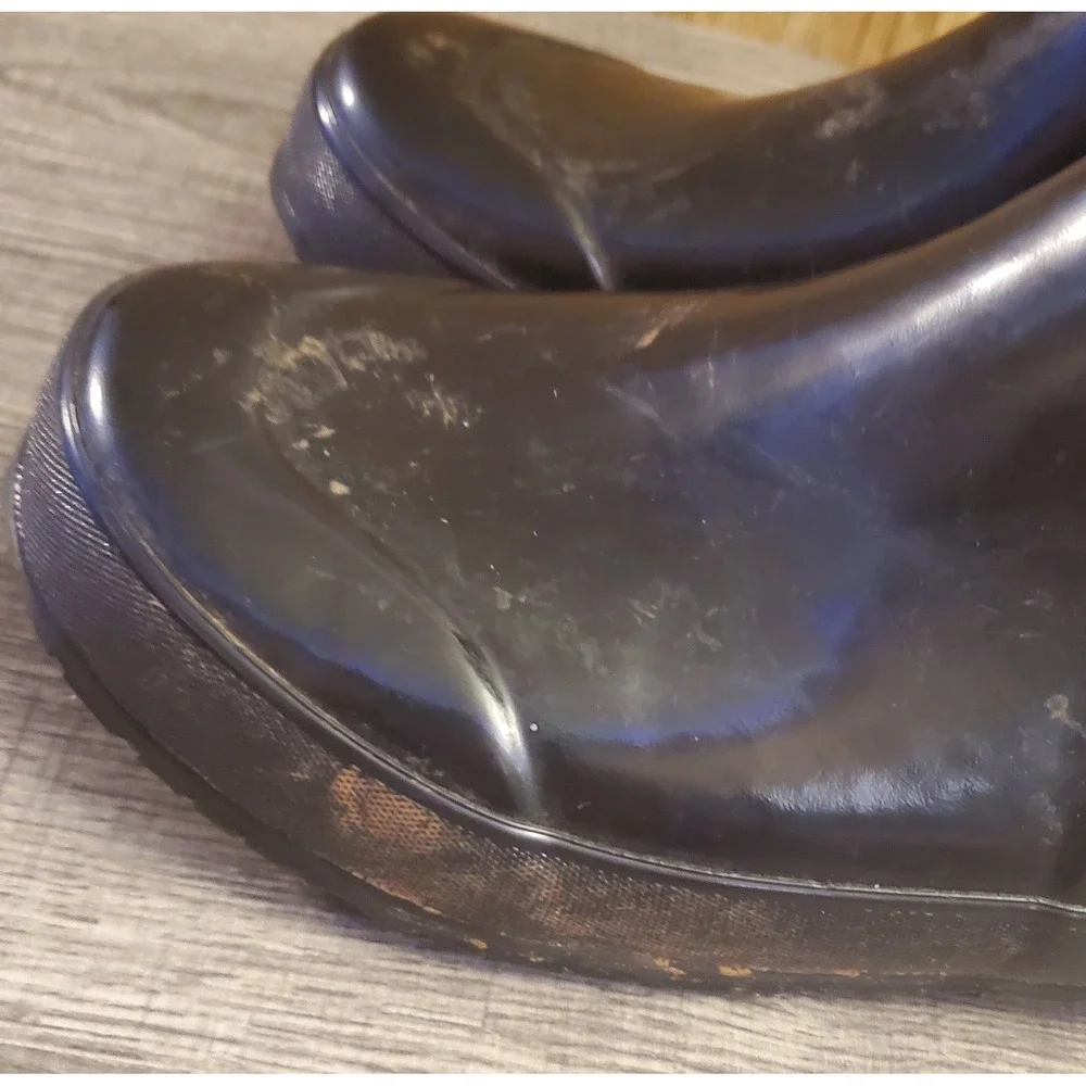 Bogs Tall Slip On Rainboots‎ Youth Size 6 Black